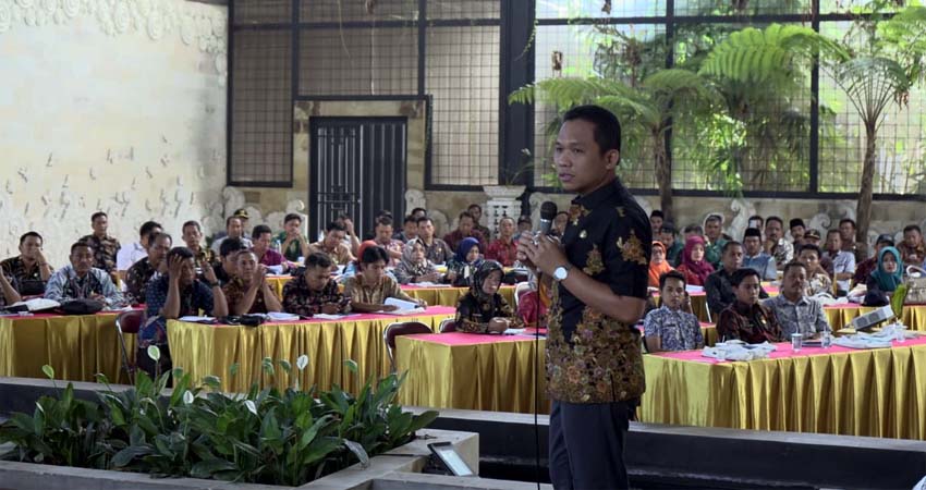 Cak Thoriq Tegaskan Program Prioritas Desa Harus Mampu Jawab Problem di Desa