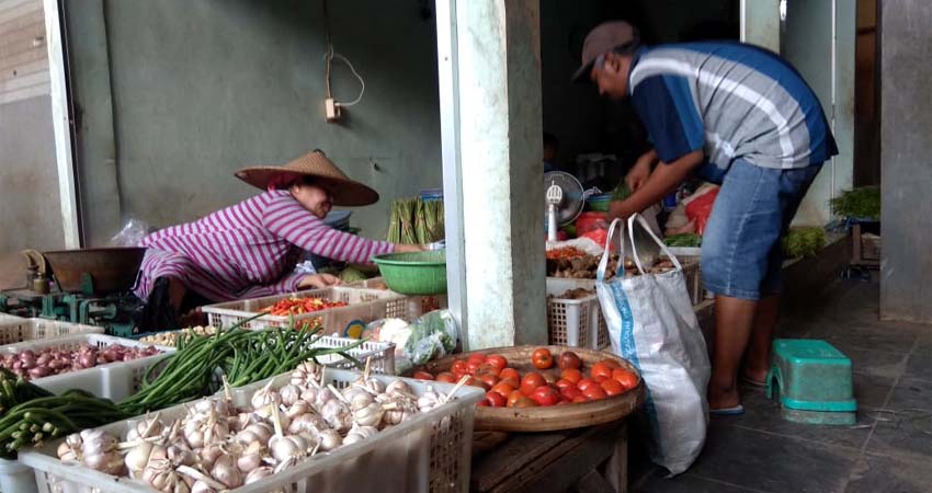 Harga Cabai di Seluruh Pasar Tradisional Lamongan Mencekik Emak-emak