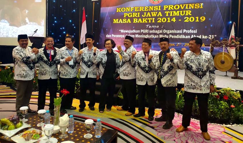 'Wong' Banyuwangi, Teguh Sumarno Pimpin PGRI Jatim