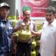 Aris Wasiyanto Kabag.Perekonomian Saat pantau langsung operasi gas LPG 3kg (foto dul.memontum.com)
