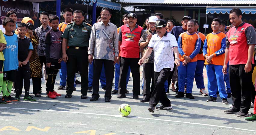 Wabup Sidoarjo Buka Futsal Al Muslim Competition 2020