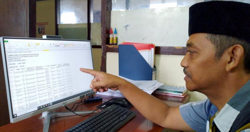 Koordinator Pengawasan Bawaslu Kabupaten Blitar, Priya Hari Santosa
