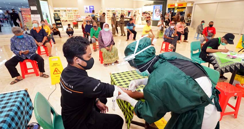 Rapid Test di Mall Banyuwangi, Ratusan Negatif 5 Orang Reaktif