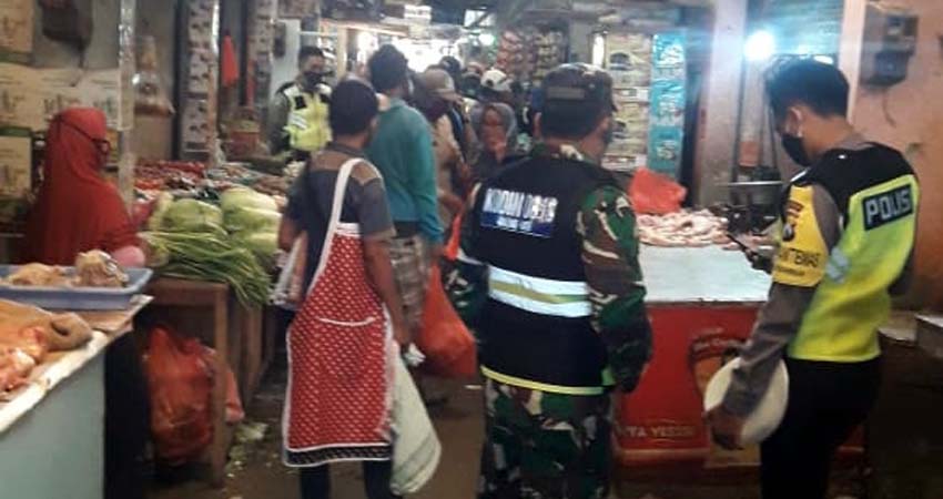 Pasar Kepanjen Perketat Protokol Kesehatan, Tak Pakai Masker Kena Sanksi