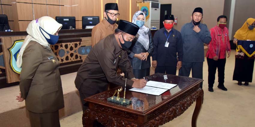 DPRD Lamongan Setujui Raperda Pertanggungjawaban Pelaksanaan APBD 2019