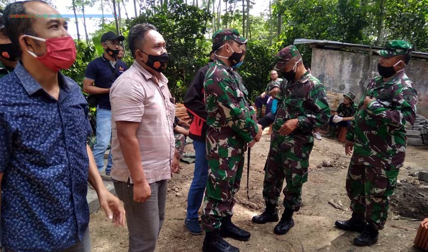 Gotong Royong dan Kebersamaan Kunci Keberhasilan Pengerjaan TMMD