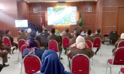 Paparan Kejari Situbondo berlangsung secara virtual terhadap Kejaksaan RI yang diikuti oleh 6 Kejari plus Kejati di Jawa Timur.(her)