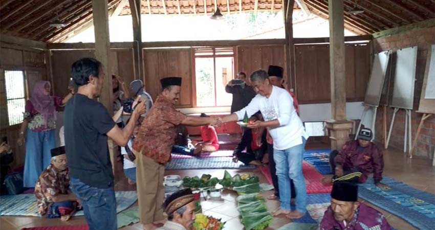 Selametan warung pendopo Kembang Kopi. (ist)