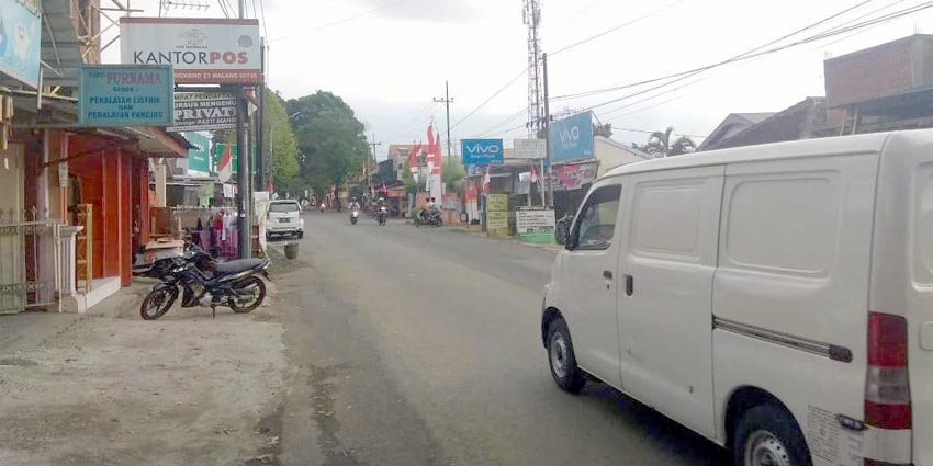 Kawasan niaga di Jalan Mayjend Sungkono, Kota Malang. (memo x/hms)