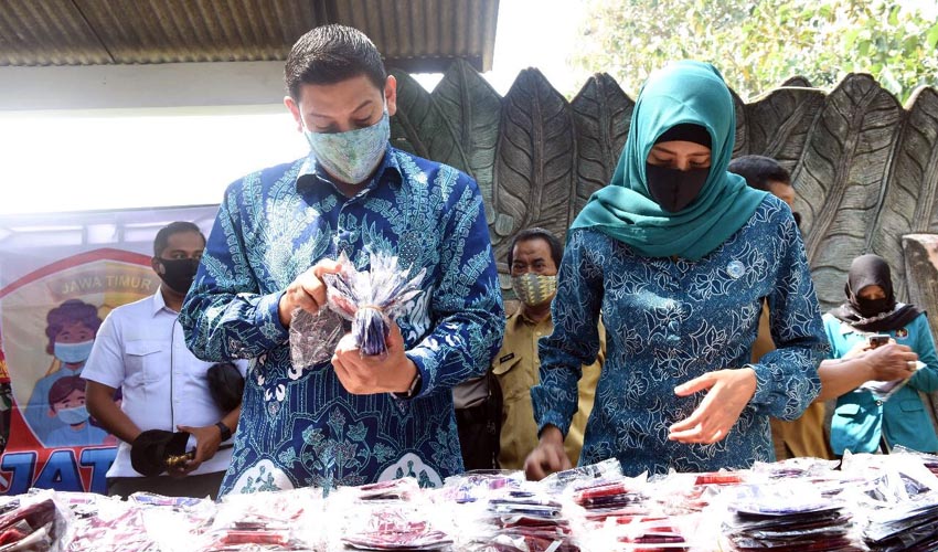 PKK Siap Sukseskan Program Jatim Bermasker