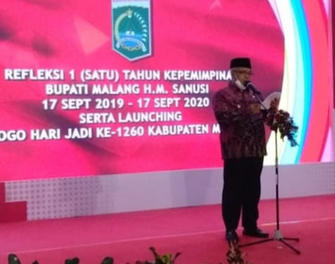 SAMBUTAN: Bupati Malang, H M Sanusi saat memberikan sambutan.