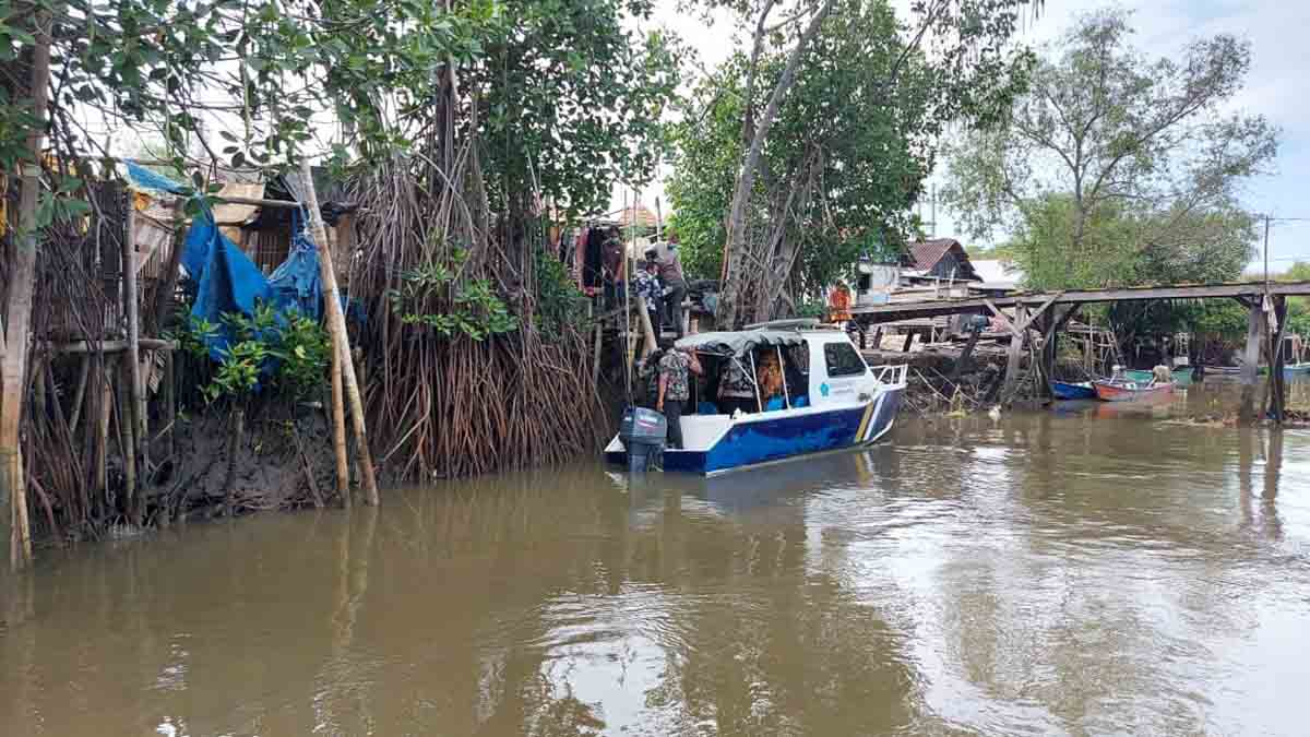 DERMAGA - Salah satu dermaga menuju Dusun Kepetingan, Desa Sawohan, Kecamatan Buduran dan Dusun Pucukan yang bakal dibangun untuk pengembangan wisata pesisir timur Sidoarjo.