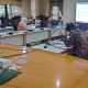 Rapat pembahasan draft rancangan Perda tentang Penataan Desa, Penataan Kelurahan dan Penataan Kecamatan yang diikuti anggota DPRD Kota Batu bersama instansi pemerintah terkait.