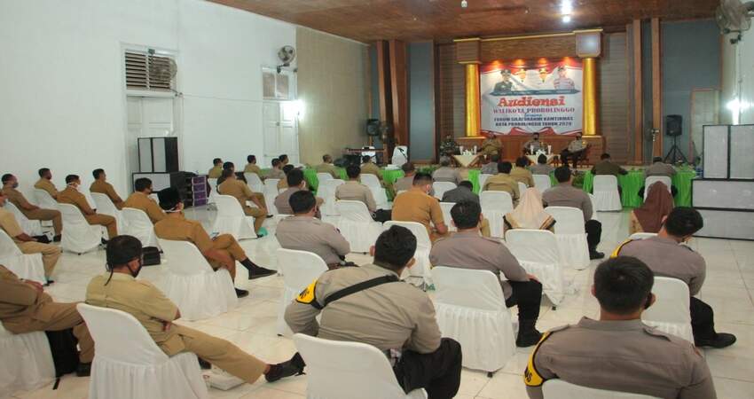 Audiensi bersama Forum Silaturahmi Kamtibmas Kota Probolinggo di aula Mapolres Probolinggo Kota, Selasa (24/11/2020).