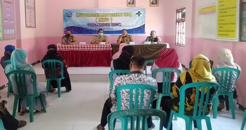 Babinsa Koramil 0820/21 Maron bersama Kepala Desa Suko menghadiri Musyawarah Masyarakat Desa (MMD) yang bertempat di Balai Desa Suko Kecamatan Maron Kabupaten Probolinggo.