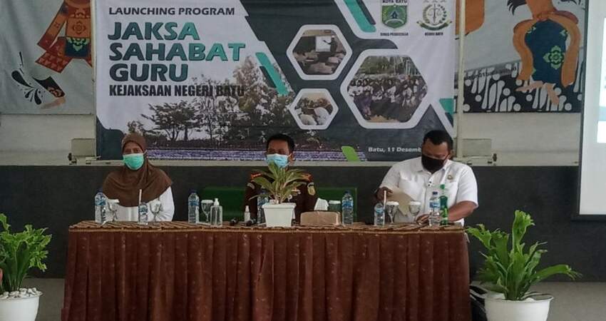 Disdik Batu Gelar Jaksa Sahabat Guru