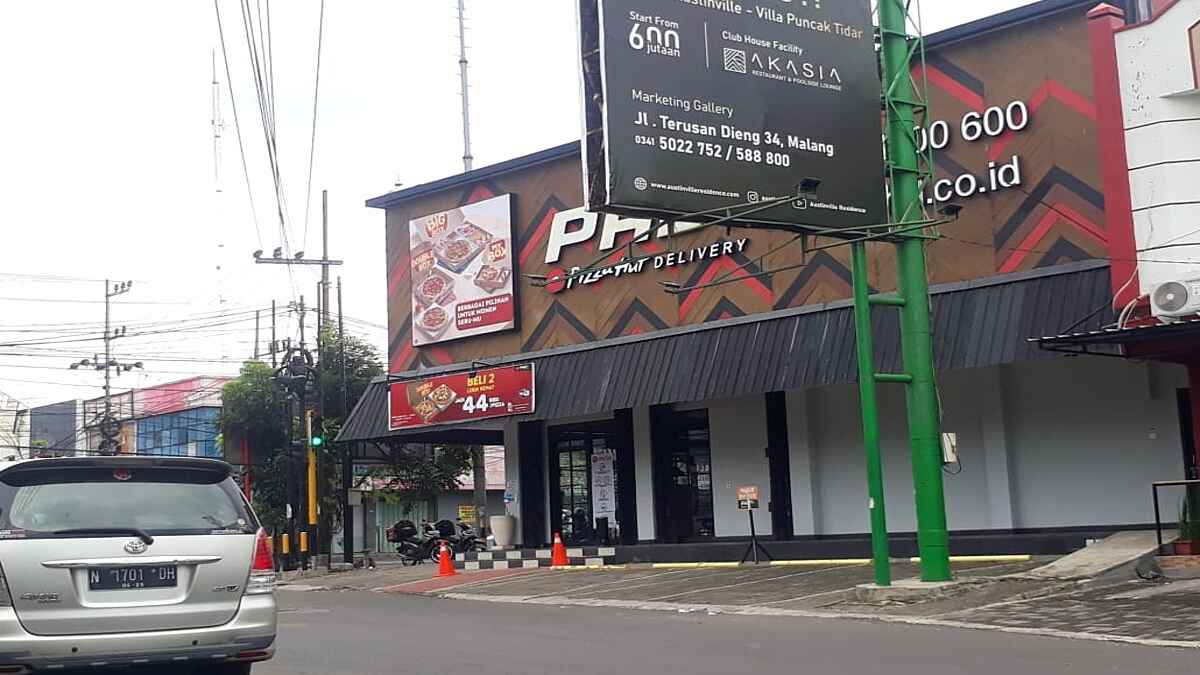 Bangunan Ruko PHD Pizza di Jl Galunggung Segera Dieksekusi