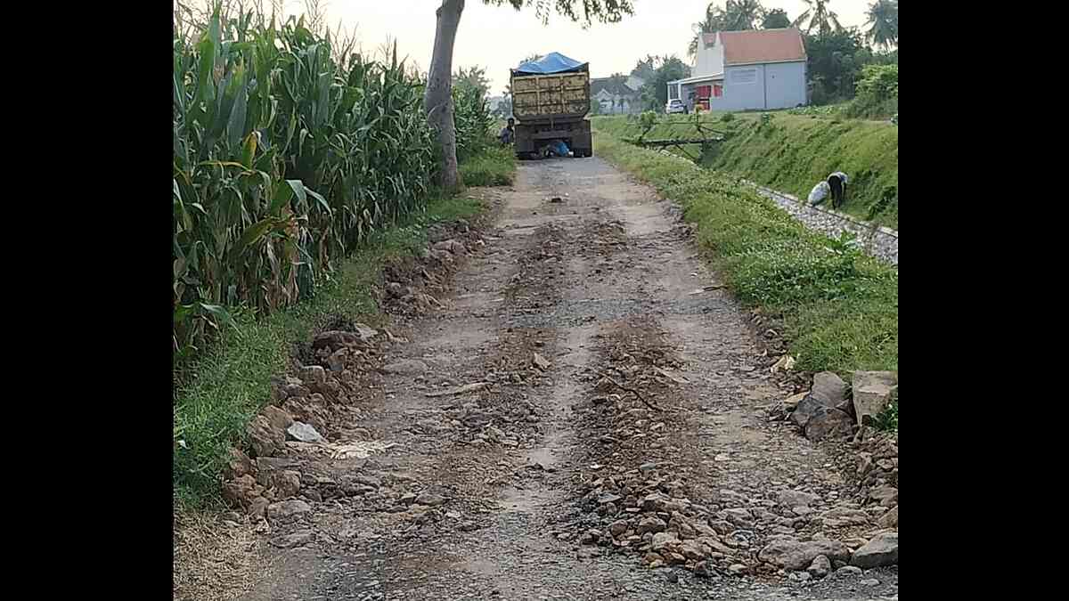 Komisi III DPRD Situbondo Imbau Agar Dump Truck yang Melintas di Bantaran Sungai Patokan Utara Dirazia