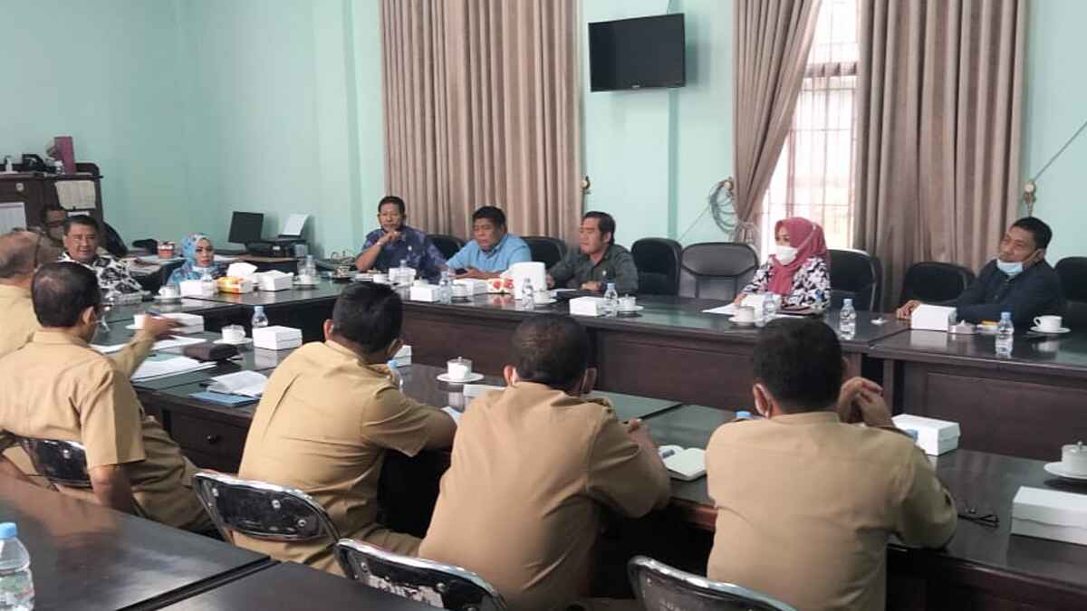 Rencana Pembangunan Jalan dan Alun-alun Jombang Diteliti Dewan