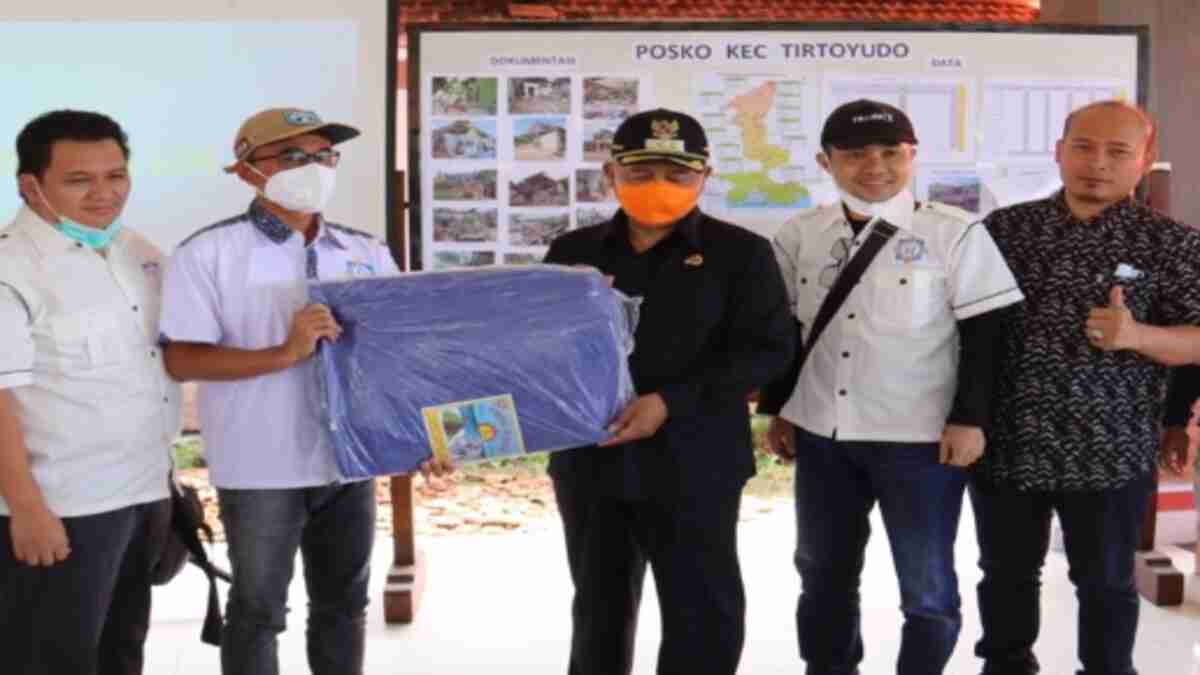 Bupati Malang Terima Bantuan Gempa Secara Simbolis dari Organisasi Profesi