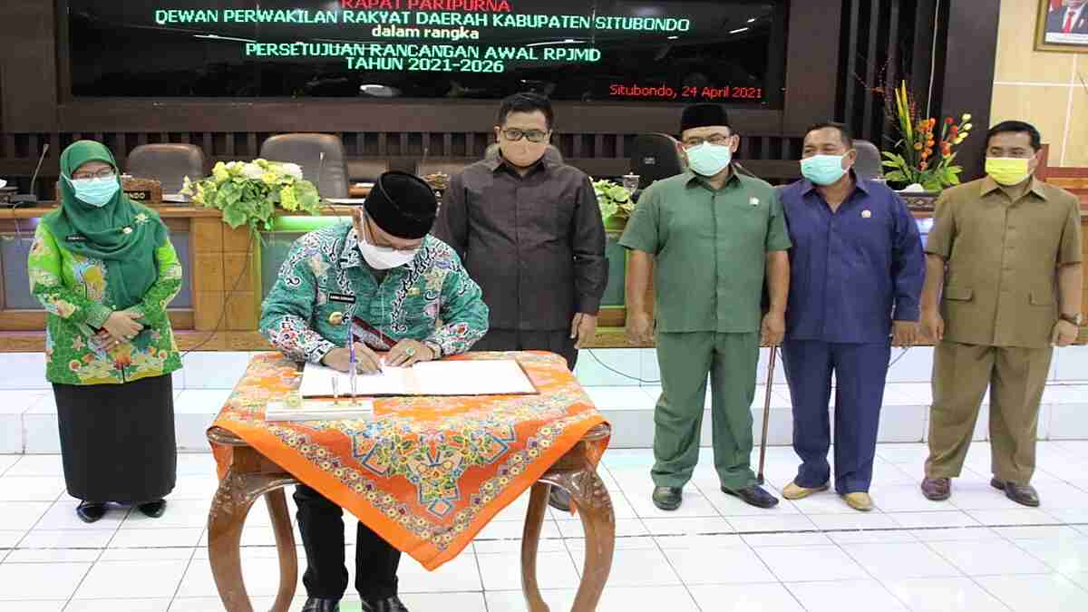 Bupati Situbondo Apresiasi DPRD yang Menyetujui Rancangan Awal RPJMD 2021-2026