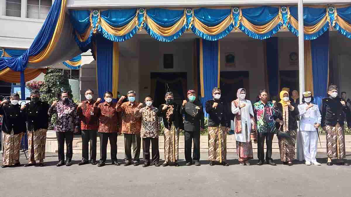 Pemkot Gelar Upacara HUT ke-107 Kota Malang di Balai Kota