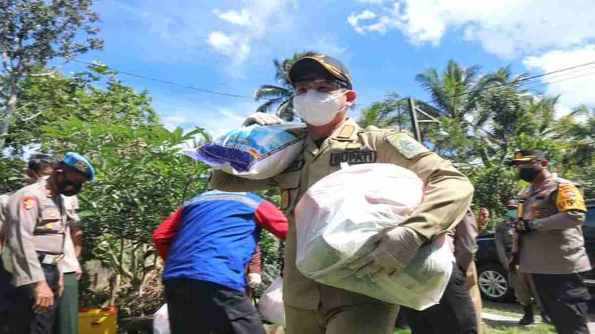 Bupati Trenggalek Bareng Forkopimda Monitoring Pelaksanaan Vaksinasi Massal