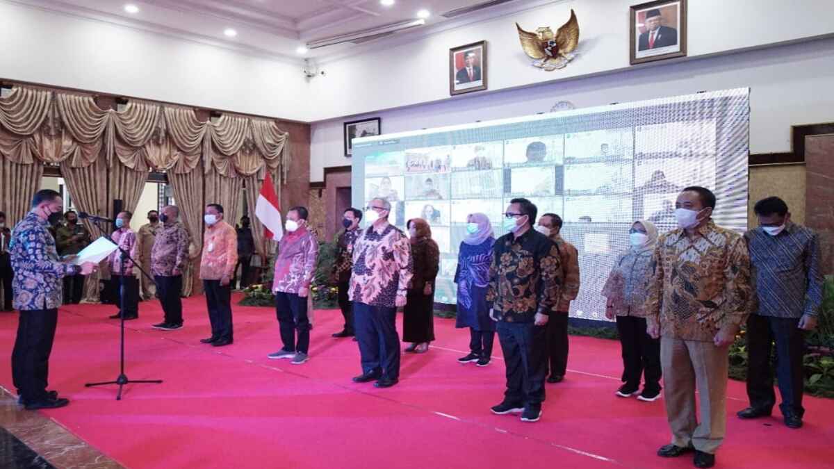 TPAKD Surabaya Dikukuhkan, Inklusi Keuangan Optimis Meningkat