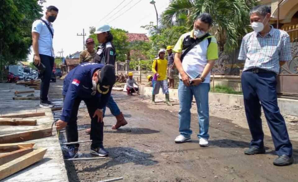 Sidak Empat Proyek, Bupati Situbondo Belum Temukan Kejanggalan