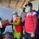 Pemkab Situbondo dan PMI Salurkan Bantuan ke Warga Terdampak Banjir Rob