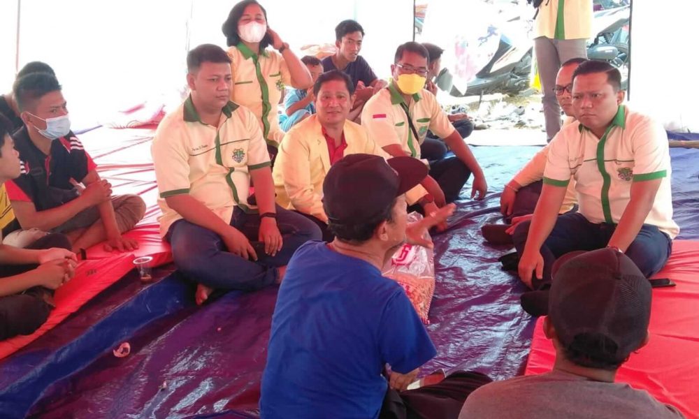 Pemuda Katolik Komisariat Cabang Situbondo berikan Bantuan untuk Korban APG Gunung Semeru