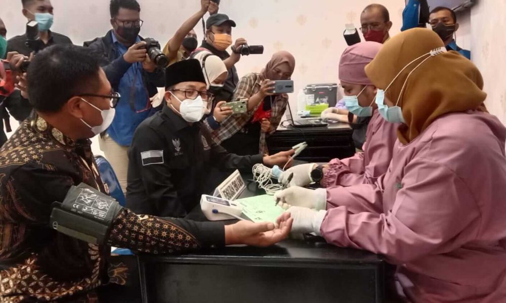 Peringati HUT Ke-50 Korpri dengan Donor Darah, Wali Kota Malang Apresiasi Bukti Bakti ASN