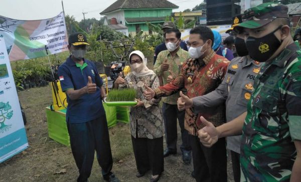 Resmikan Klinik Pertanian Gempita, Bupati Jombang minta Dioptimalkan dan Mampu Meningkatkan Kualitas Hasil Pertanian