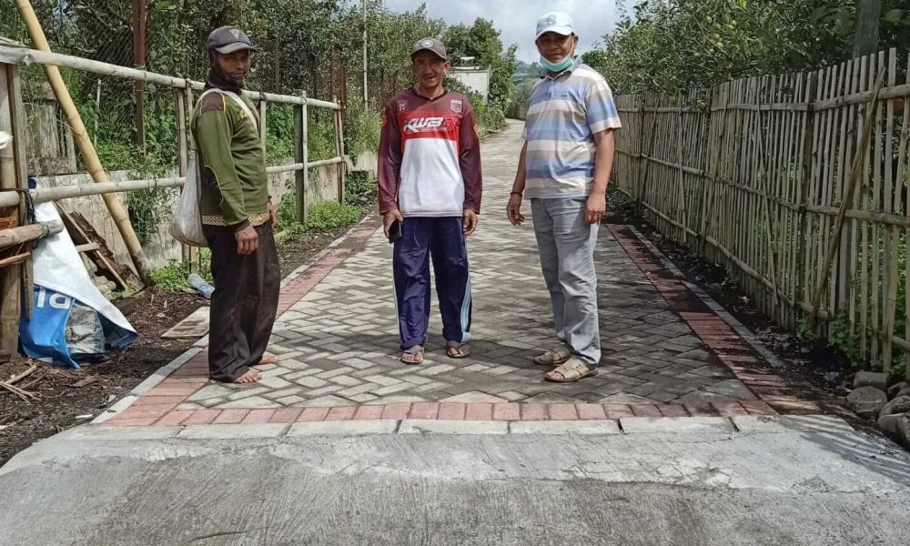 Delapan Tahun Rusak, Jalan Dusun Wonorejo Kota Batu Akhirnya Mulus
