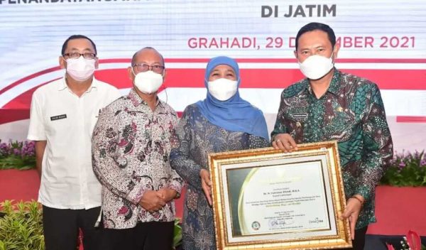 Keseriusan Bupati Lamongan Dorong Percepatan Pembangunan Desa Tuai Penghargaan Kategori Pertama