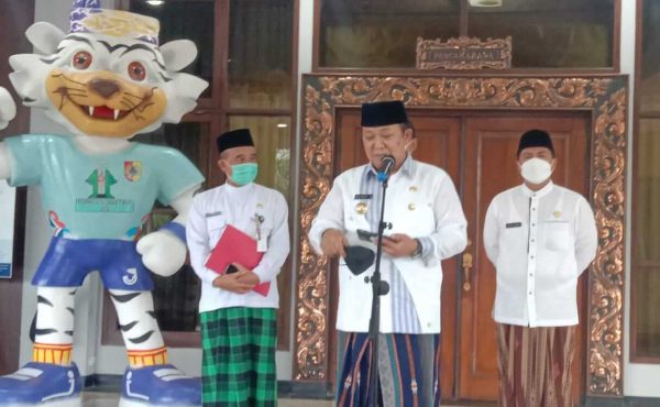 Bupati Jember Berhentikan Tidak dengan Hormat Pejabat Korupsi