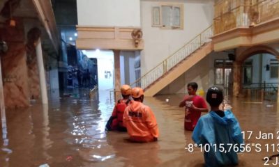 Banjir Kembali Rendam Jember, Rumah Pribadi Bupati Hendy Terendam dan Jembatan Ambruk