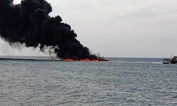 Kapal Laut Khotijah 01 Meledak di Pulau Sepudi, Tiga ABK Alami Luka Bakar