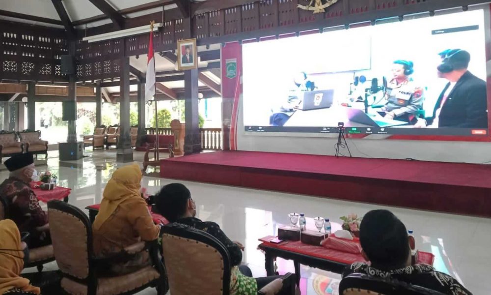 Bupati Sanusi Hadiri Launching Podcast Sanika Satyawada Station dan Aplikasi Soegab Inovasi Kapolres Malang