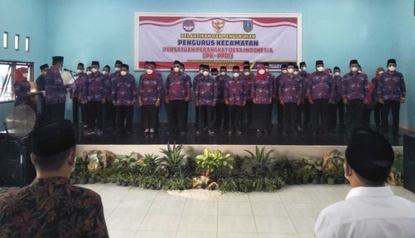 Wabup Jombang Hadiri Pelantikan dan Pengukuhan Kecamatan Diwek