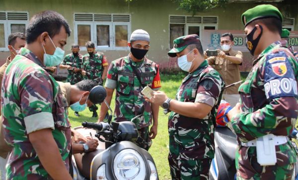 Cek Kelayakan Kendaraan dan Dukung Tertib Berlalu Lintas, Dandim 0823 Situbondo Periksa Kendaraan Dinas dan Pribadi