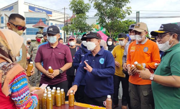 Bupati dan Forkopimda Situbondo Buka Kembali CFD, Warga Sambut Antusias