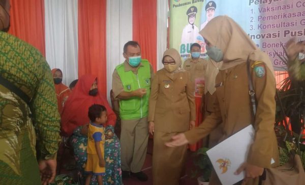 Dekatkan Layanan ke Masyarakat, Bupati Jombang Gelar Bulaga di Balai Desa Mojotengah