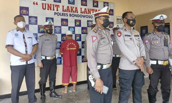 Sopir Pikap Laka Maut Gunung Anyar Bondowoso Ditetapkan Sebagai Tersangka