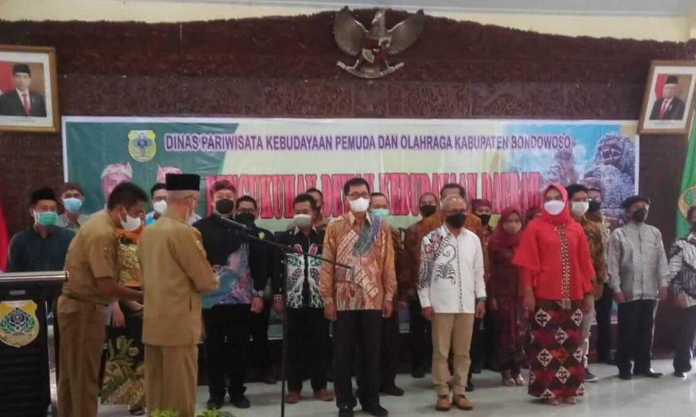 Kukuhkan Dewan Kebudayaan Daerah, Bupati Bondowoso Berharap Pelestarian Budaya dengan Kearifan Lokal