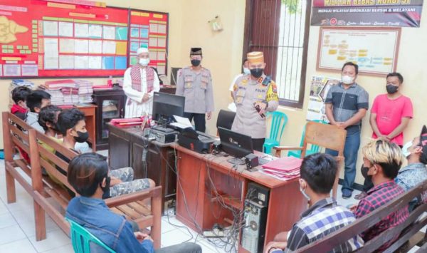 Lempari Rumah Warga dengan Petasan, 11 Remaja Diamankan Polsek Kendit Situbondo