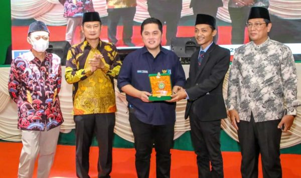 Menteri BUMN Erick Thohir Dukung Penguatan Ekonomi Kreatif di Lamongan