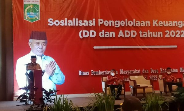 Bupati Malang Beri Pengarahan Sosialisasi Pengelolaan Keuangan Desa untuk Kades