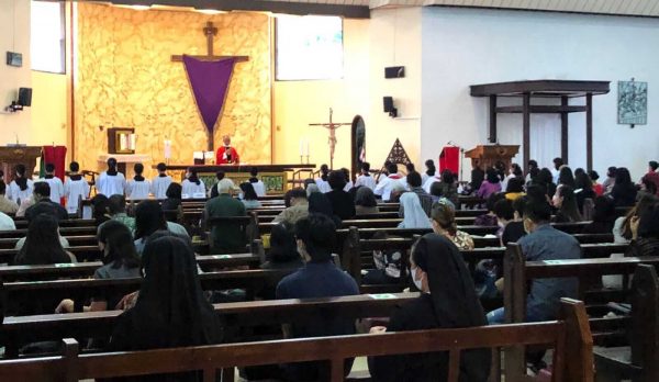 Gereja Paroki Gembala Baik Kota Batu Gelar Jumat Agung