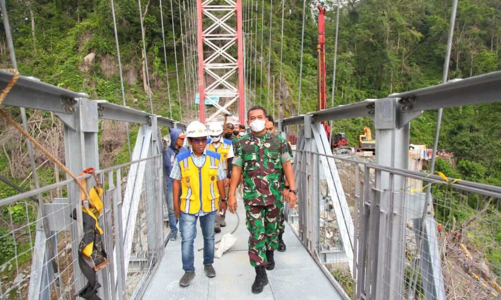 Danrem 083 Cek Capaian Pembangunan Huntara, Huntap dan Jembatan Gladak Perak Lumajang
